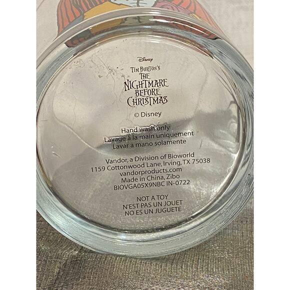 The Nightmare Before Christmas Set of 4 Character Drink Glasses 3.5 in EUC - Picture 13 of 14